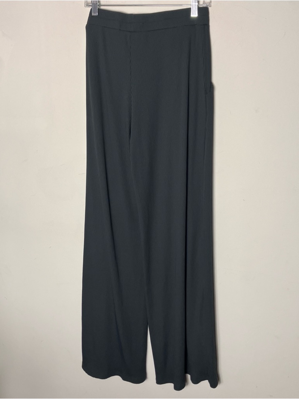 Three Bird Nest BIG THRILLS PALAZZO PANTS Charcoal, Size XL - Picture 7 of 8